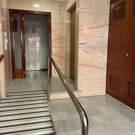 Apartman Piso Centrico En *