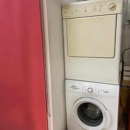 Piso Centrico En Apartman